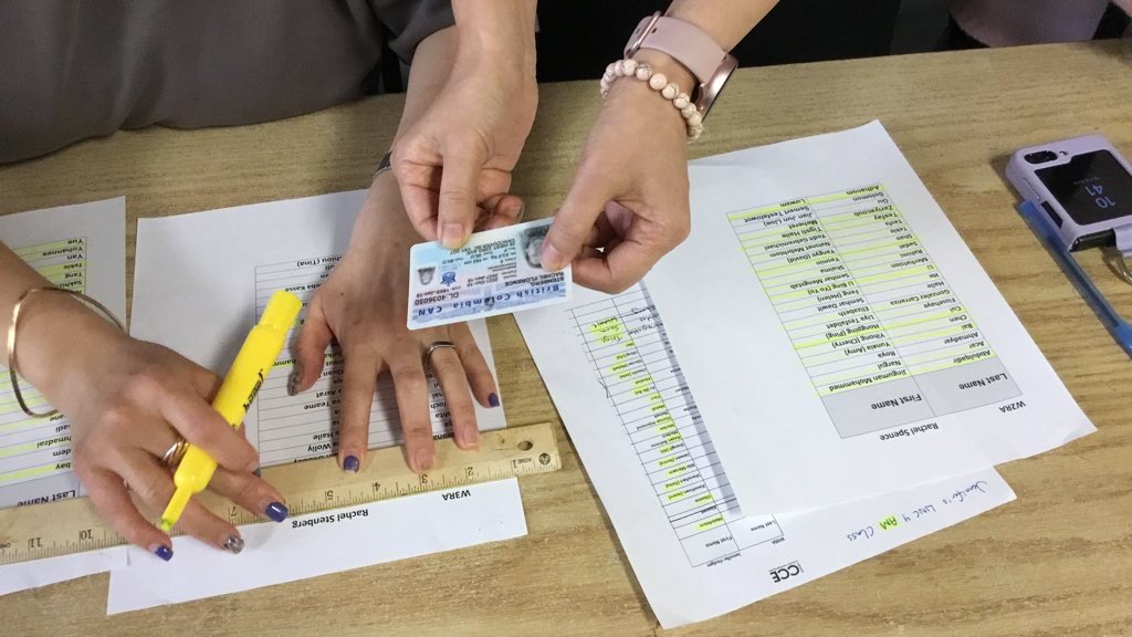 LINCWindsor's tweet photo. @burnabyschools LINC program students are running and participating in Student Vote @CIVIX_Canada! https://t.co/uG1hGfHfZs