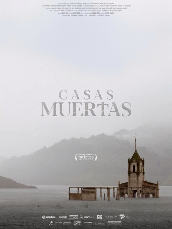 FerBrachoBracho's tweet photo. CASAS MUERTAS, el  film de @rosanamatecki  estrenando en Hot Docs  Canadian Documentary International Film está  disponible en la web del festival.
 Seguro CM  será 
1 hito importante en  la historia contemporánea vnezolana x  la contundencia  y  relevancia de sus testimonios https://t.co/4BPkSkkmI0