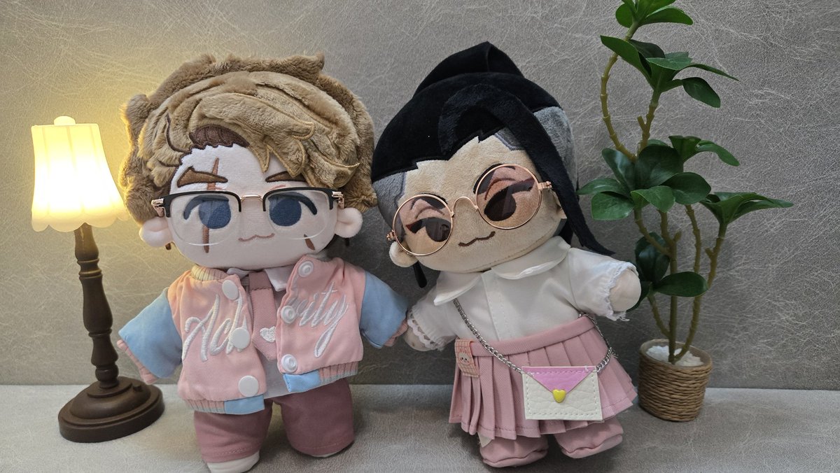 做的最勤奋的事是给娃娃换装