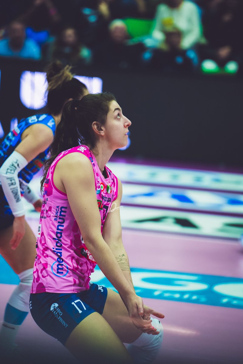 10skiVB's tweet image. game day 🔜

📸 250406 #martynalukasik #imoco