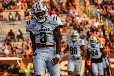 Esimms50's tweet image. #AGTG Blessed to receive an offer from Western Michigan university!!