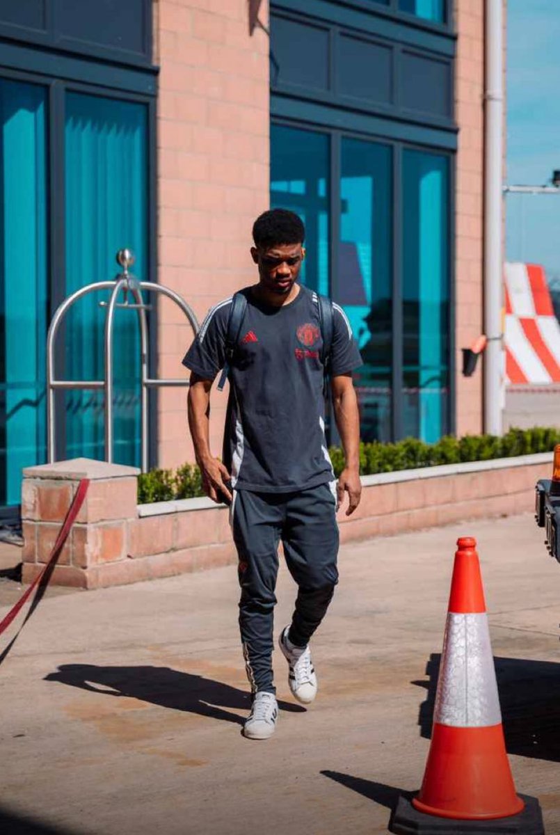 عزوز tweet media