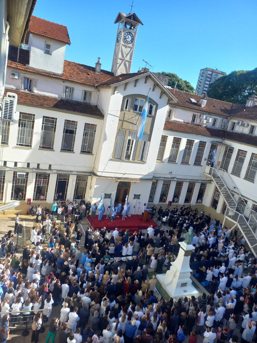 GuillermoMosca's tweet photo. Hoy estamos de festejo!
Felices 150 años querido Hospital de Niños “Ricardo Gutiérrez” https://t.co/HQemCTRoOa