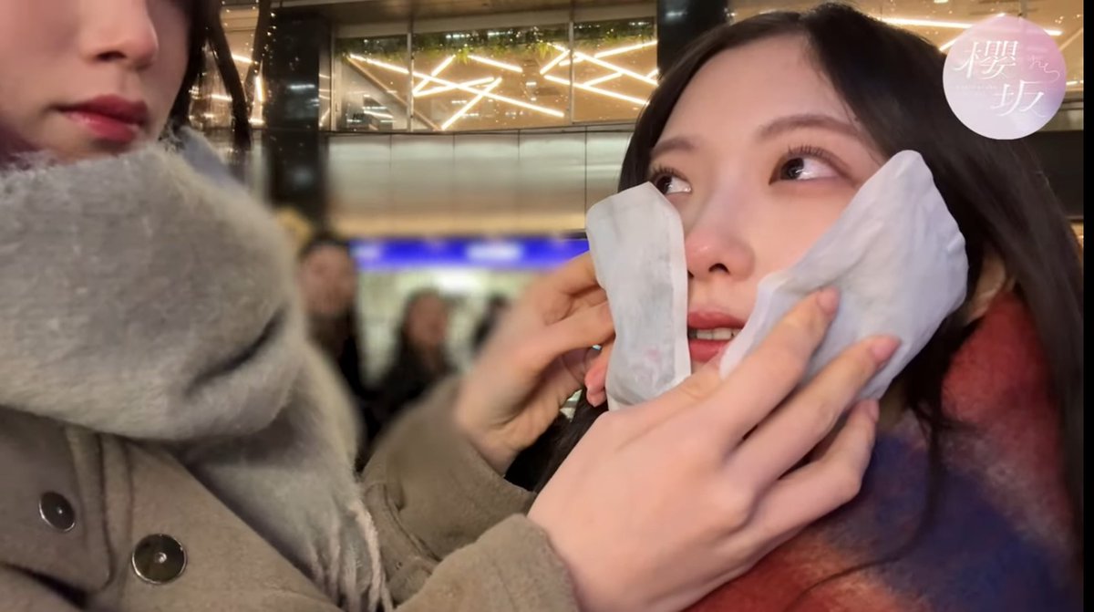 あいろん tweet media