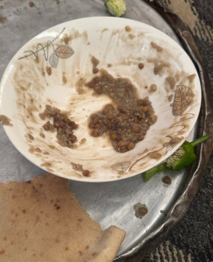 I BEG YOU 😔😔

Please help me , I need food😭
Please help me , I need food😭
Please help me , I need food😭
Please help me , I need food😭
Please help me , I need food😭
chuffed.org/project/112496…