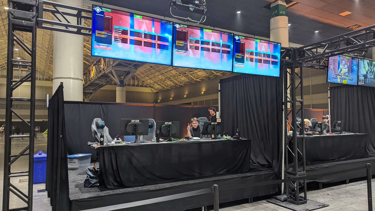 Infinite tweet media