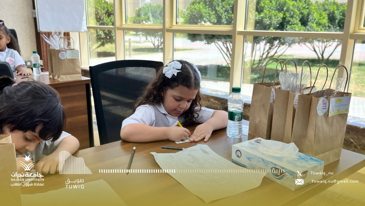 Tuwaiq_nu's tweet image. أقيمت دورة "منيع الفكري" بتنظيم من عمادة شؤون الطلاب، ممثلة بنادي طويق ونادي الطفولة المبكرة @nueduecc 
و #مؤسسة_الأميرة_العنود_الخيرية، في مكتبة الأمير مشعل بن عبدالله المركزية وشهدت حضورًا تجاوز ١٢٠ مشاركًا!  
تناول اللقاء أثر الإعلام في تعزيز الحصانة الفكرية وسط تفاعل مميز…