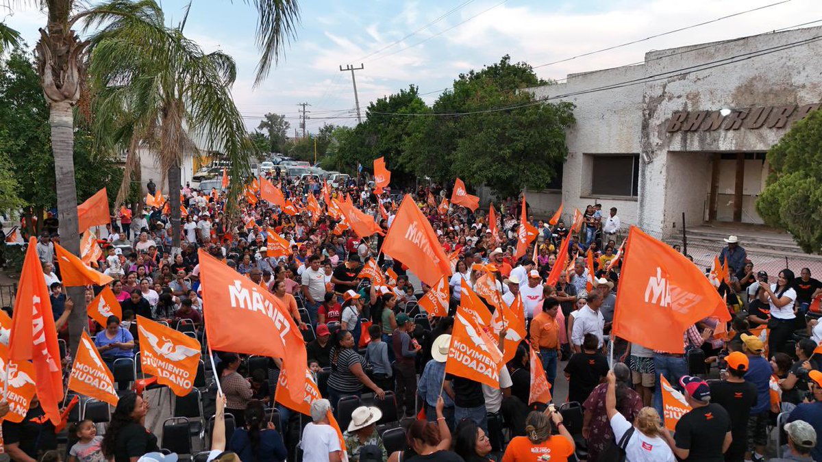 Jorge Salum (@jorgesalum) on Twitter photo Ayer, acompañé al arranque de campaña de <a href="/laloestrada27/">laloestrada27</a> candidato a la presidencia municipal de #Rodeo, me dio mucho gusto que <a href="/MovCiudadanoDgo/">Movimiento Ciudadano Durango</a> es, cada vez más, una verdadera opción.
Cuentas conmigo Lalo, vamos adelante ! Ayer, acompañé al arranque de campaña de <a href="/laloestrada27/">laloestrada27</a> candidato a la presidencia municipal de #Rodeo, me dio mucho gusto que <a href="/MovCiudadanoDgo/">Movimiento Ciudadano Durango</a> es, cada vez más, una verdadera opción.
Cuentas conmigo Lalo, vamos adelante !
