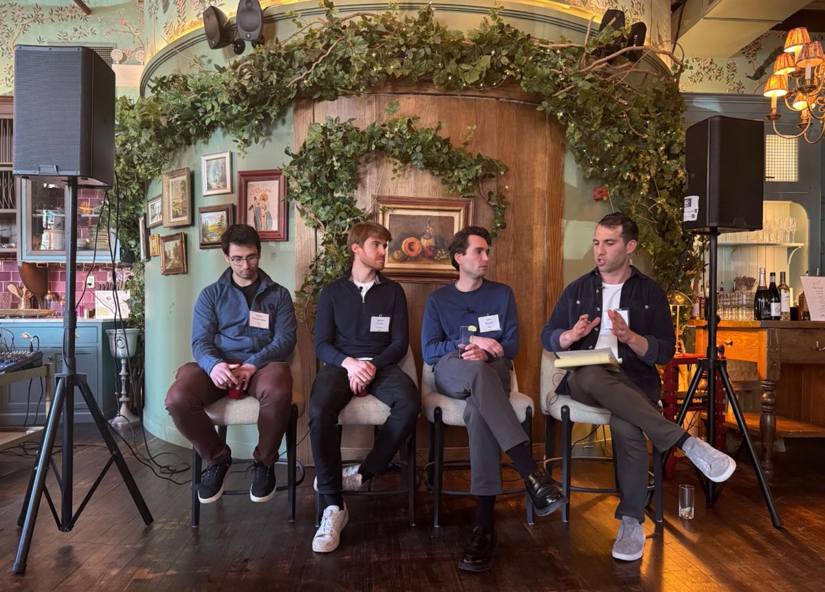 Greylock (@greylockvc) on Twitter photo How do you build enduring companies at the intersection of AI and financial services?
Last week, Greylock partner <a href="/SethGRosenberg/">Seth Rosenberg</a> and three founders reshaping fintech — <a href="/mitch_troy/">Mitchell Troyanovsky</a> from <a href="/trybasis/">Basis</a>, <a href="/johnwillettrogo/">John Willett</a> from <a href="/RogoAI/">Rogo</a>, and <a href="/CuffeJamie/">Jamie Cuffe</a> from Foundation AI — dove into How do you build enduring companies at the intersection of AI and financial services?
Last week, Greylock partner <a href="/SethGRosenberg/">Seth Rosenberg</a> and three founders reshaping fintech — <a href="/mitch_troy/">Mitchell Troyanovsky</a> from <a href="/trybasis/">Basis</a>, <a href="/johnwillettrogo/">John Willett</a> from <a href="/RogoAI/">Rogo</a>, and <a href="/CuffeJamie/">Jamie Cuffe</a> from Foundation AI — dove into