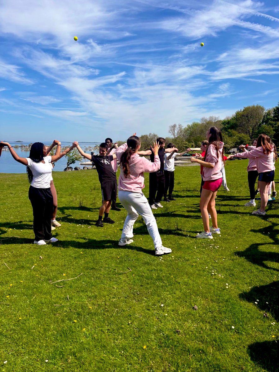 scoildara's tweet image. Wishing all our TY students a fantastic trip to Petersburg Outdoor Ed Centre! Have a blast learning new skills & making new friends. Here’s a glimpse of them soaking up the sunshine in Galway during two days of team-building fun! #TYadventure #OutdoorEd