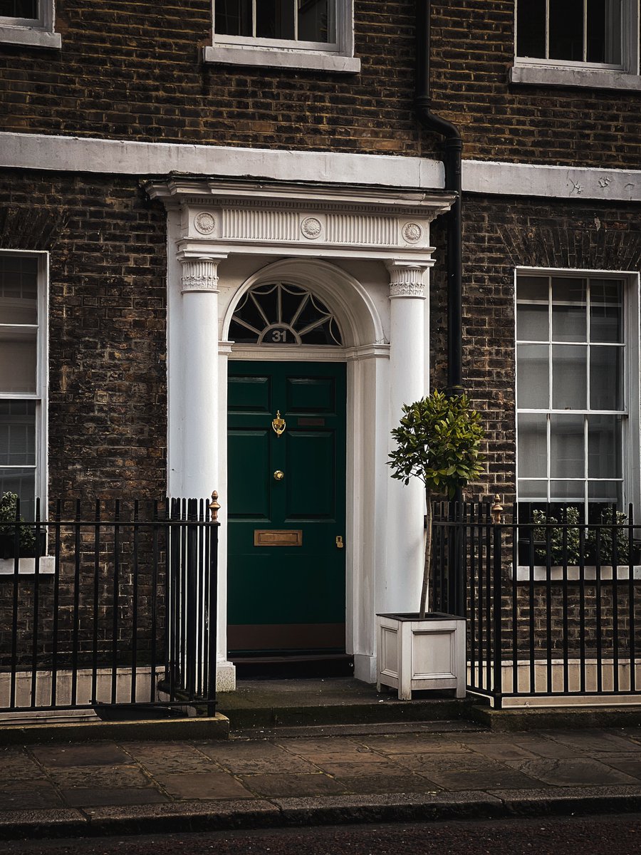 Here’s a Georgian styled one for Wednesday Door Day!

London, England