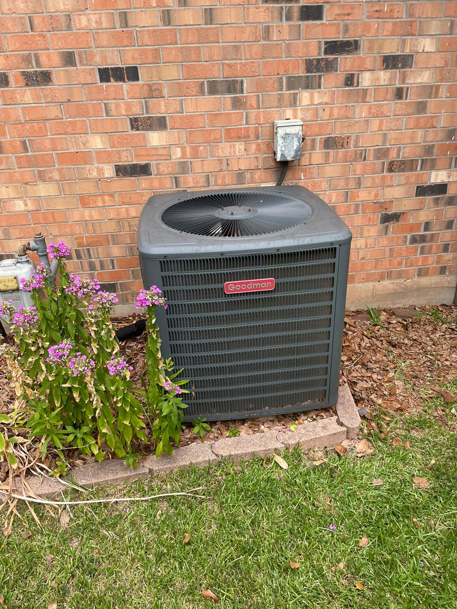 Dusty6534678708's tweet image. Beat the heat with Walters Electric &amp;amp; A/C! We offer prompt and reliable AC cooling repair and installation services when you need them most. Don't suffer in the heat – call us now!

Contact📞:318-729-1086
Website: walterselectricandac.com

#FastACRepair #WaltersElectricAC