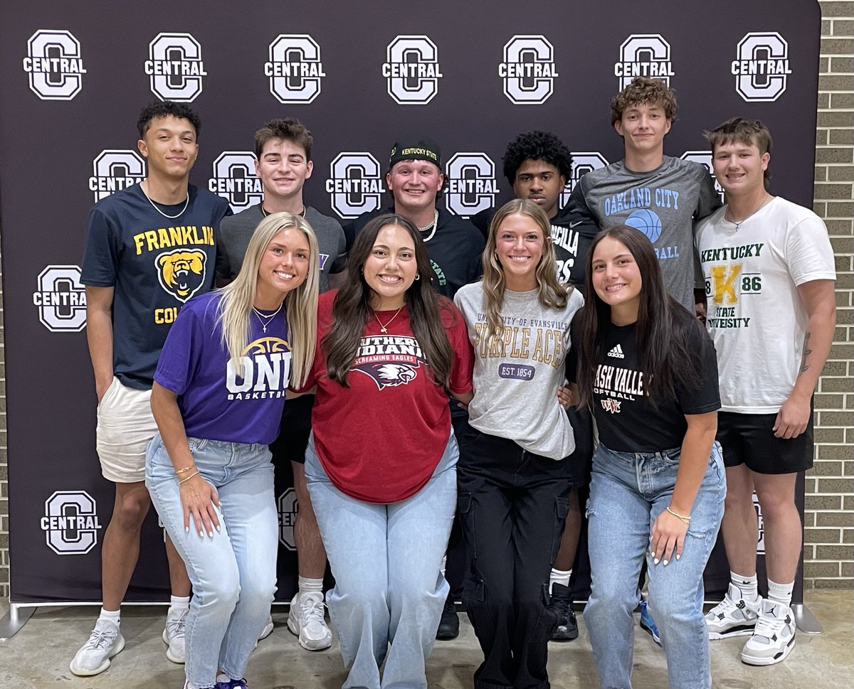 kylesokeland's tweet photo. Central High School signings https://t.co/MqHfQ7jeyT