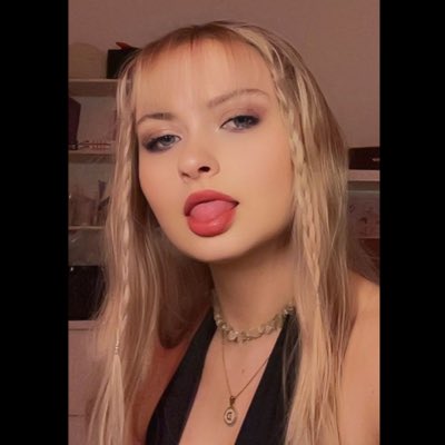 DaniiBon🤍 tweet media