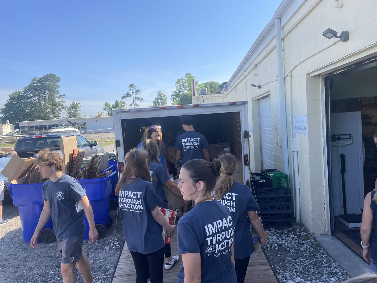 Roni Shoemaker tweet media