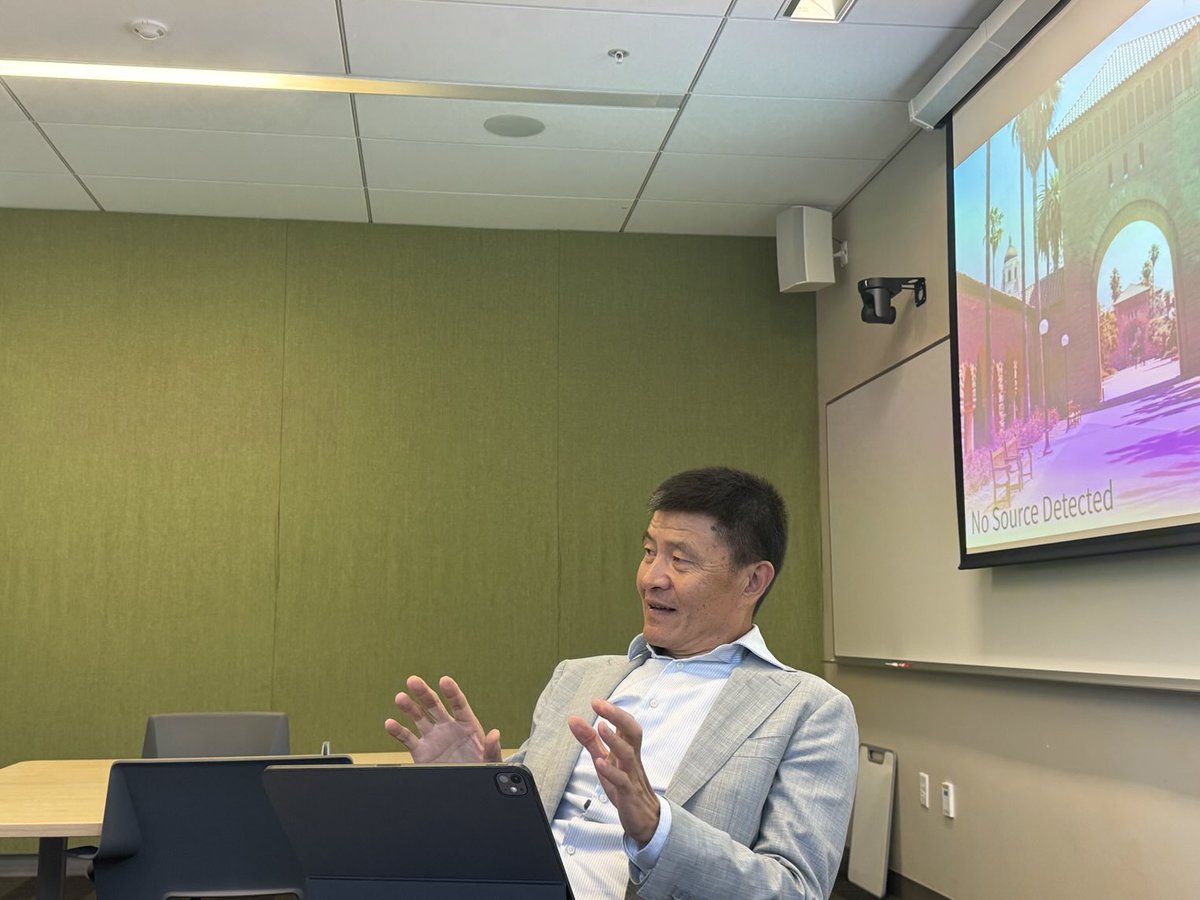 Joseph Torigian (@josephtorigian) on Twitter photo Huge thanks to <a href="/ZhouFengSuo/">周锋锁 Fengsuo Zhou</a> for coming to my class to talk about his experiences as a leader in Tiananmen Square in 1989 Huge thanks to <a href="/ZhouFengSuo/">周锋锁 Fengsuo Zhou</a> for coming to my class to talk about his experiences as a leader in Tiananmen Square in 1989