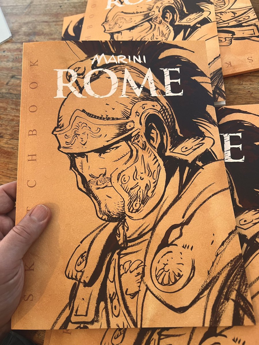Je vous présente mon ROME SKETCHBOOK. Ce carnet de croquis est vendu avec un dessin à l’intérieur. C’est une édition limitée à 250 exemplaires, numéroté et signé à la main par l’artiste (moi 😀). Si vous êtes intéressés contactez-moi svp.