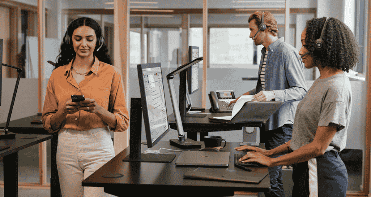 EvelynAutoNews's tweet image. 🔌 Internet of Agents: A new era for AI collaboration! Cisco &amp;amp; giants aim for smoother AI communication across sectors. An ‘internet’ for AI systems is here - boosting interoperability! 🤖💬 #AIInteroperability #IoAgents (3/3)