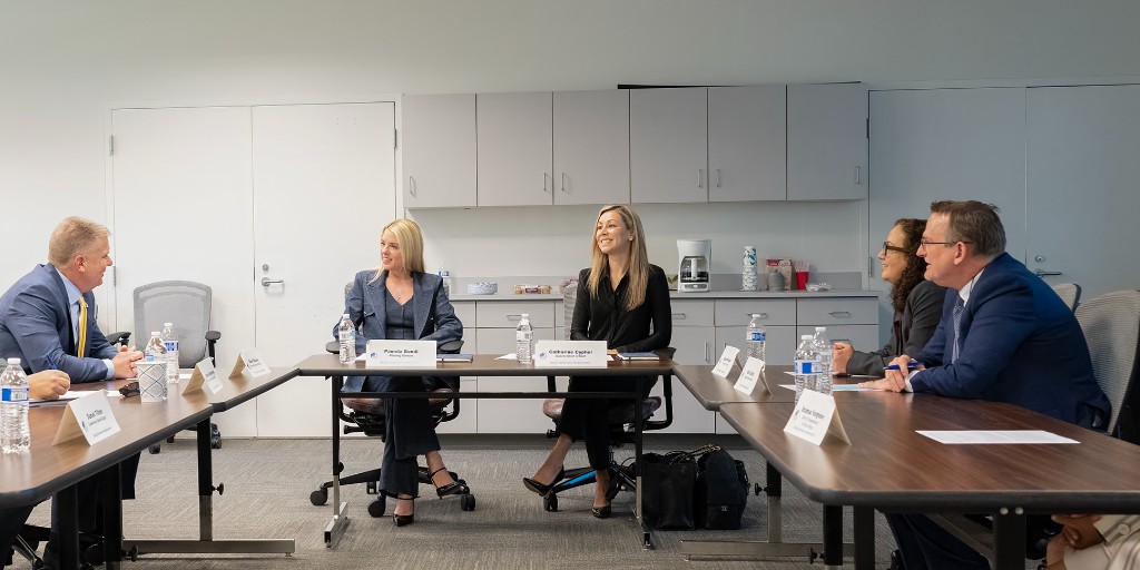 DEA HQ (@deahq) on Twitter photo .<a href="/AGPamBondi/">Attorney General Pamela Bondi</a> visits DEA's Special Testing Lab where DEA Principal Deputy Administrator Murphy, DEA Chief of Forensics Oulton, & #DEAChemists share the science & dangers of fentanyl from reverse-engineering fentanyl production, to analyzing real fentanyl, to operating a pill press .<a href="/AGPamBondi/">Attorney General Pamela Bondi</a> visits DEA's Special Testing Lab where DEA Principal Deputy Administrator Murphy, DEA Chief of Forensics Oulton, & #DEAChemists share the science & dangers of fentanyl from reverse-engineering fentanyl production, to analyzing real fentanyl, to operating a pill press