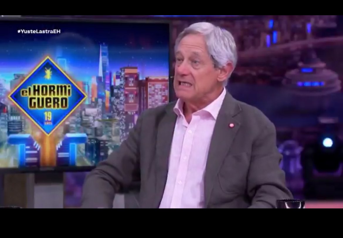 Hoy en <a href="/LaRevuelta_TVE/">La Revuelta</a>  y el <a href="/El_Hormiguero/">El Hormiguero</a> estan hablando de chimpancés.