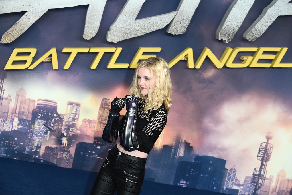 vladdie777's tweet image. It’s the last day of #LimbDifferenceAwarenessMonth. 

When Alita returns, she should become an icon for people with prosthetics. 

One day, cyborgs will be stronger &amp;amp; FEEL more than humans. 

Alita’s indomitable spirit &amp;amp; the technological wonder she inhabits is awe-inspiring.