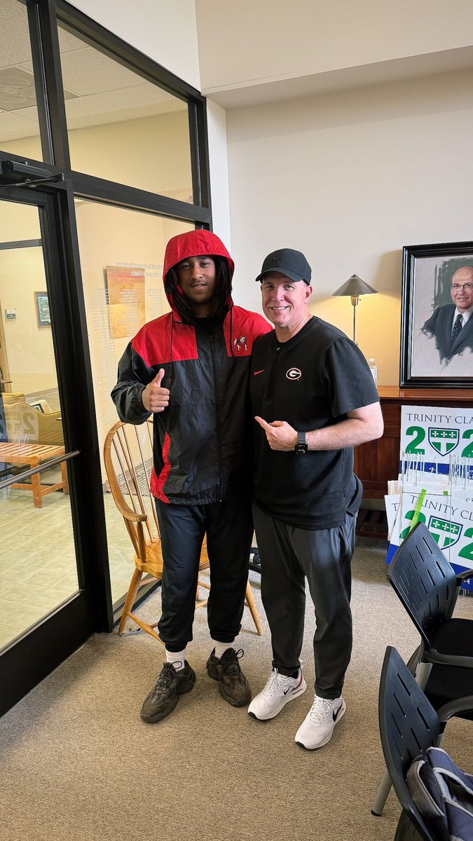 Appreciate the visit today! #GoDawgs <a href="/CoachColey/">James Coley</a> <a href="/tesfootball/">Trinity Titans Football</a>