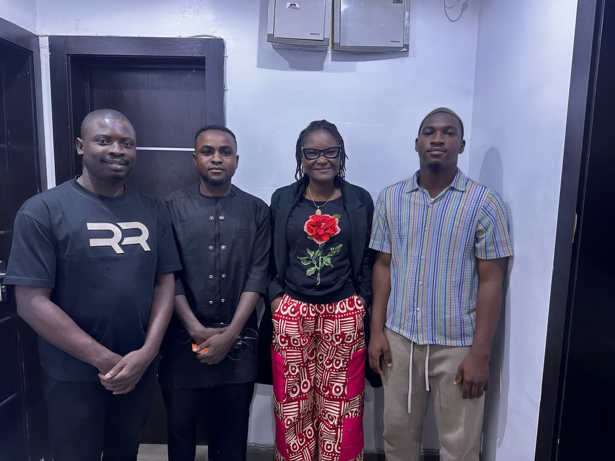 NapsSouthwest's tweet photo. On 26th of May, the coordinator Comr. Obasanya Monday Johnson (MLEX) , along side wit Lagos State CET Chairman comr. Osipitan, visit Engr. Mrs olufumilade Akingbagbohun to discuss about the expansion and explore area of collaboration on our ongoing CNG Conversion Training Program https://t.co/aaDPfNBdGH