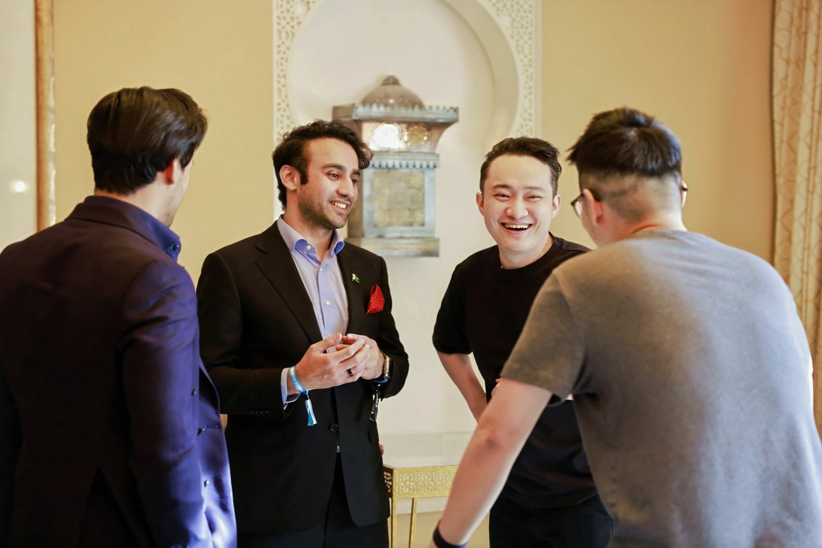 After a high-level discussion at #Token2049, PCC CEO @bilalbinsaqib invited <a href="/justinsuntron/">H.E. Justin Sun 🍌</a> to visit Pakistan and experience our Web3 momentum up close.

The invitation was graciously accepted by Justin, who’s the Founder of <a href="/trondao/">TRON DAO</a>, one of the largest decentralised platforms