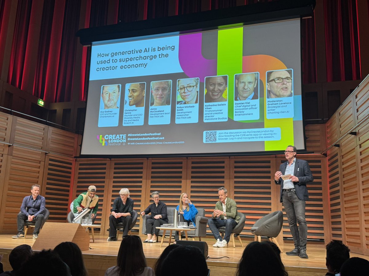 c_hartland's tweet image. AI reproduces based on existing data it’s not (yet) creative! - Christopher Kenna
Does this tool augment & enhance the creators’ creativity - Jonny at @HatTrickProd Lab
AI can help projects being discovered eg AI pilot - Katharina Gellein Viken
@C21Media #ContentCreation