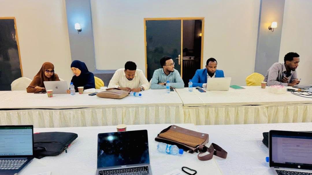 oagsomalia's tweet image. @OAGSomalia today concluded a high-level training in Mogadishu focused on strengthening the quality of financial audit processes. This initiative reinforces the Office’s strategic commitment to institutional capacity building & the effective implementation of its Strategic Plan.