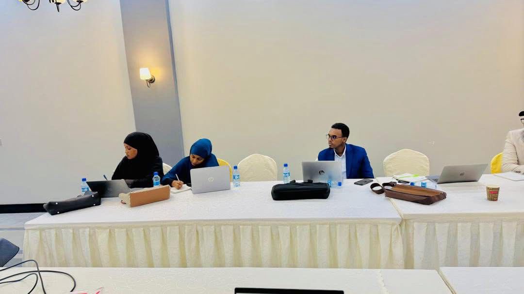 oagsomalia's tweet image. @OAGSomalia today concluded a high-level training in Mogadishu focused on strengthening the quality of financial audit processes. This initiative reinforces the Office’s strategic commitment to institutional capacity building & the effective implementation of its Strategic Plan.