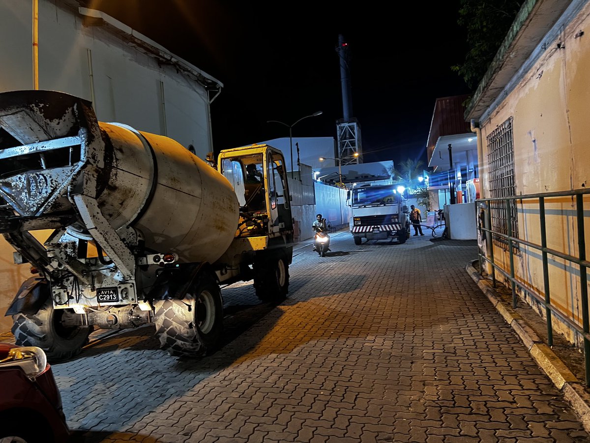 އެފް އެސް އެމް އިން މިކަހަލަ ލޯންގް ވީކެންޑް އަދި މުނާސަބް  ވަގުތު ތަކު ކޮންމެވެސް ކަމެއް ވެގެން ގިނައިން ހުންްނާނީ ޚިދްމަތް މެދުކެނޑިފަ. ⁦<a href="/FuelSuppliesMv/">FSM</a>⁩ ⁦<a href="/stoplc/">STO</a>⁩