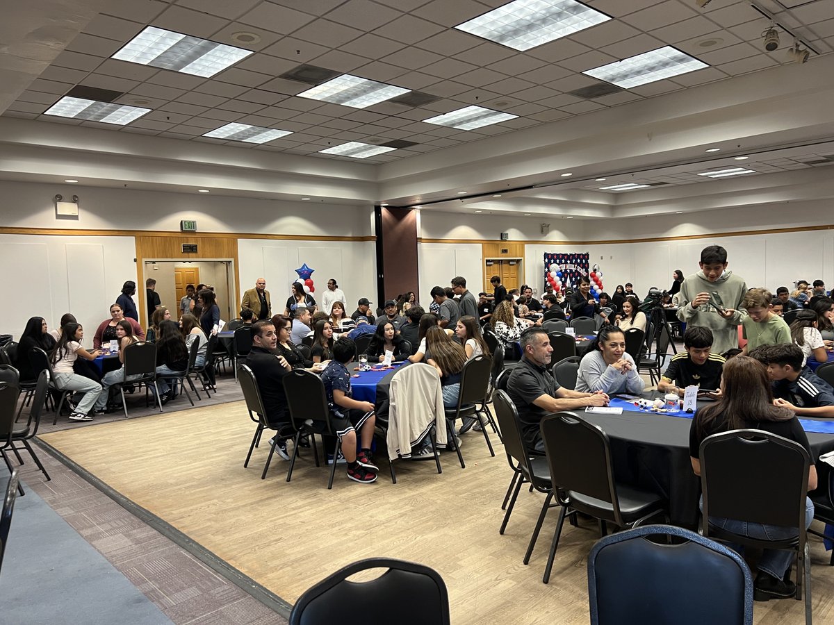 It was an honor to speak at the first sports banquet for <a href="/WMSPatriots/">Washington MS</a> last night!