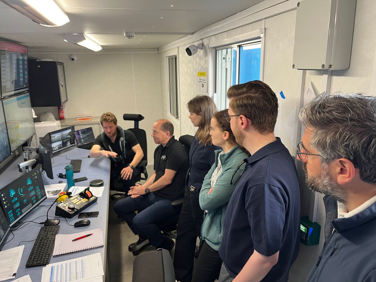 Yesterday was a day dedicated to hydrogen and clean maritime demonstrations. 

Industry stakeholders joined us for a day in sunny Plymouth to see hydrogen solutions in operation - moving the dial from feasibility and theory to practical in water hydrogen demonstrations.

As