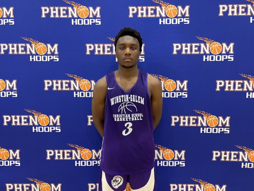 Senior Duo Standing Out for Lions Unsigned

READ ||: phenomhoopreport.com/senior-duo-sta… #PhenomHoops