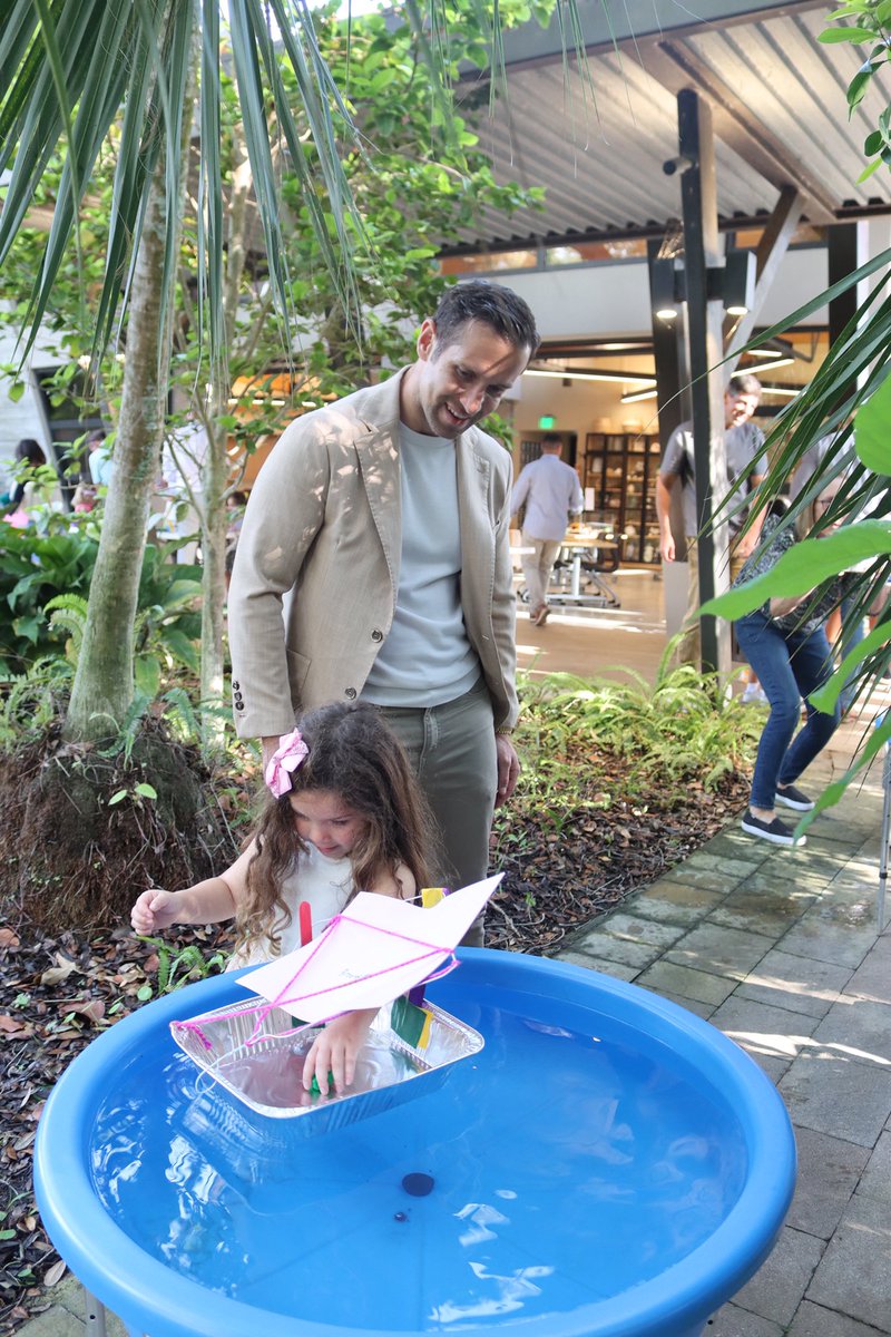 Preschool dads had a fantastic time recently, crafting boats from recyclable materials and embarking on a fun-filled scavenger hunt at Westminster's beautiful Wild Acre!