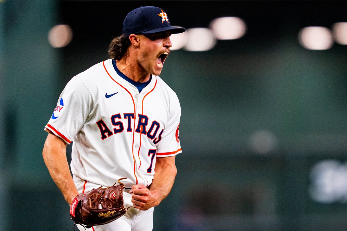 im_samant's tweet image. I forgot to post these for my 7 consistent followers on here. Here you go!
For @astros