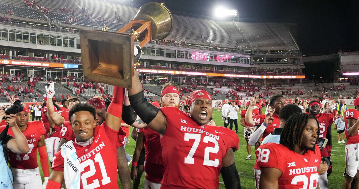 Jayden Johnson (@_jaydenjohnson) on Twitter photo I am blessed to receive my first D1 offer from the University of Houston #AGTG #GoCoogs <a href="/CoachShawnBell/">Shawn Bell</a> <a href="/RecruitEastside/">Recruit North Shore</a> <a href="/coachjohnNCSA/">John Bell</a> I am blessed to receive my first D1 offer from the University of Houston #AGTG #GoCoogs <a href="/CoachShawnBell/">Shawn Bell</a> <a href="/RecruitEastside/">Recruit North Shore</a> <a href="/coachjohnNCSA/">John Bell</a>