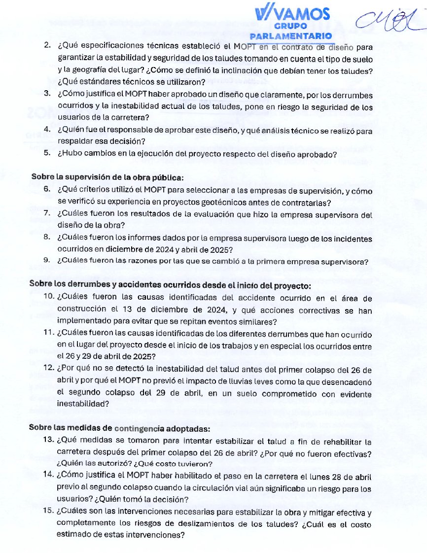 ClaudiaOrtizSV's tweet photo. Hoy presenté solicitud de interpelación al Minstro de Obras Públicas. Corresponde exigir cuentas por la relevancia de la Carretera Los Chorros para la conectividad nacional y por los $245 millones en préstamos aprobados por la Asamblea para su ampliación. https://t.co/HLhxs6khiC