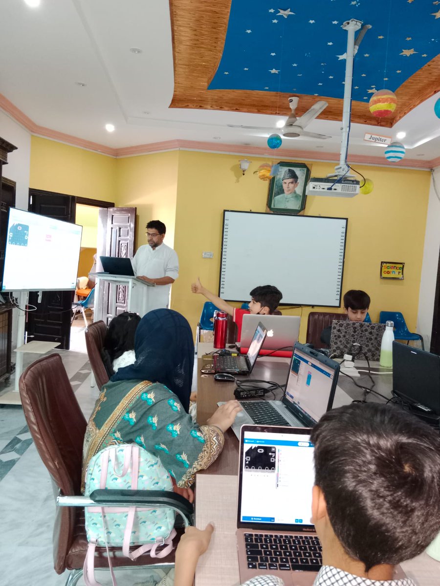Coding4KidsPK's tweet image. Learning of Rhythm, Lyrics &amp;amp; Music، with Sound commands- Scratch 3!
#Coding4KidsPK