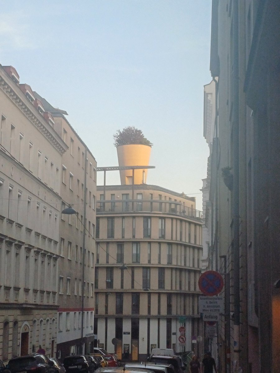 The most random Blumentopf of Vienna