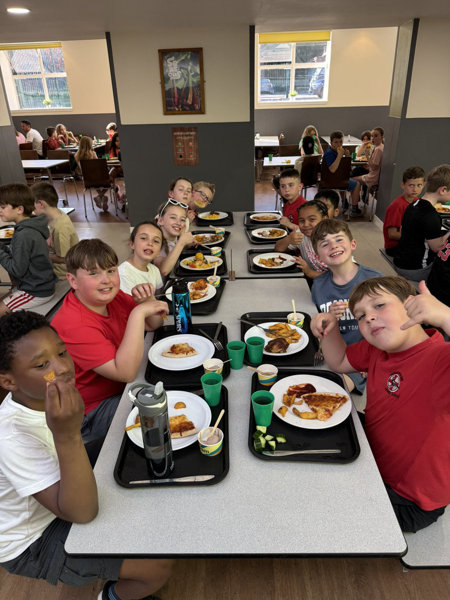 Dinner time #Condover25