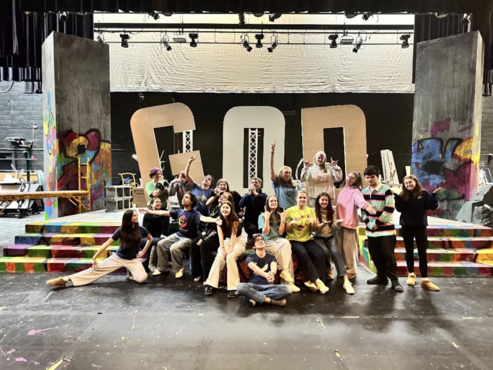 Chagrin Falls High School Receives Six 2025 Dazzle Award Nominations for “Godspell” chagrinschools.org/o/cfevs/articl…
