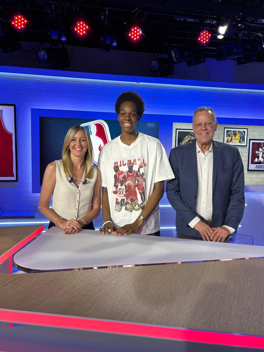 Plein de bonnes choses Dominique Malonga :))) merci d’être venue chez nous avec notre soleil ☀️@nbaextra