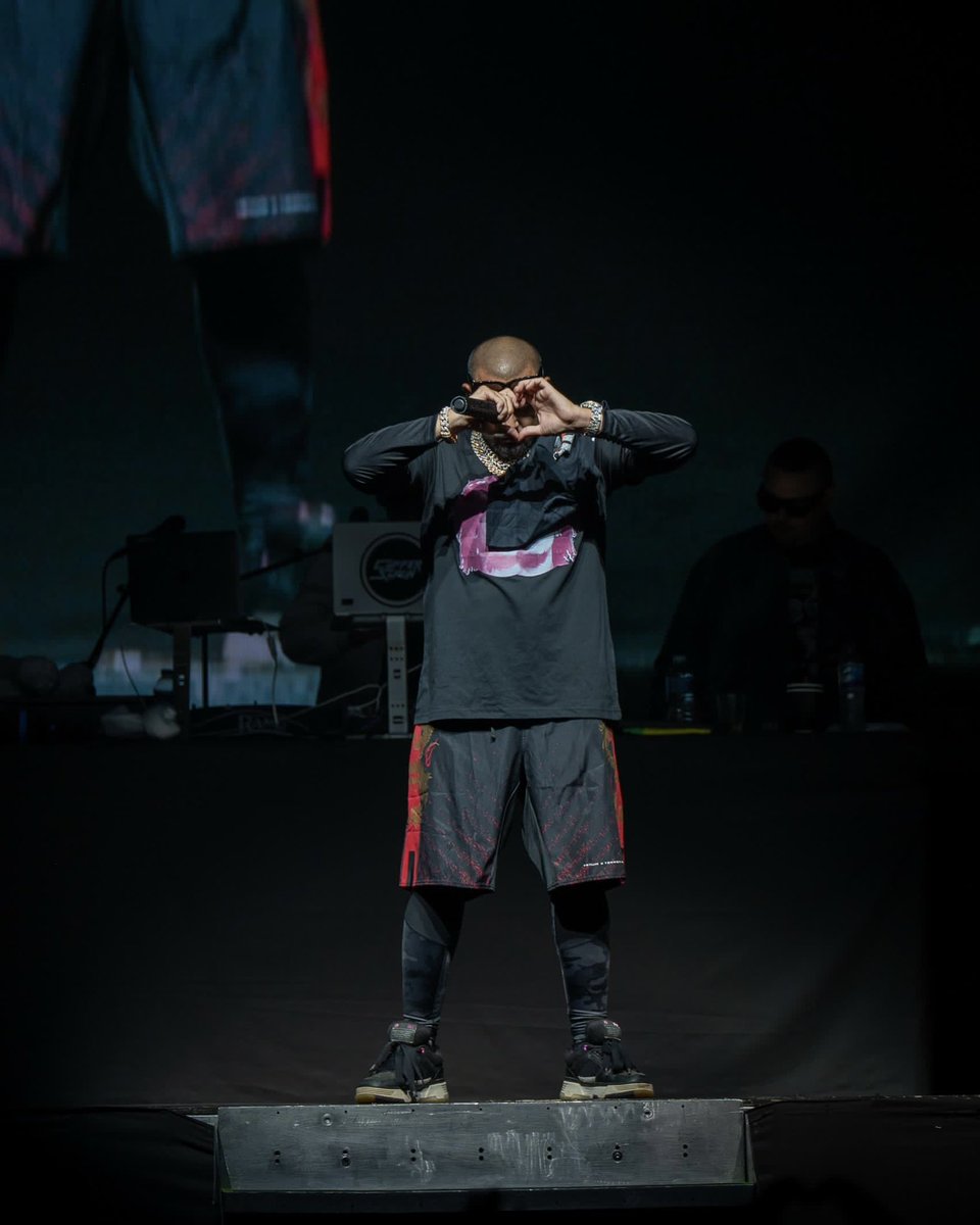 Sean Paul (@duttypaul) on Twitter photo Grab ur tix 🎟 early using code DUTTYROCK for exclusive access to the #GoodVibesOnlyTour with <a href="/wizkhalifa/">Wiz Khalifa</a> and @dababy !
Shows:
allseanpaul.com Grab ur tix 🎟 early using code DUTTYROCK for exclusive access to the #GoodVibesOnlyTour with <a href="/wizkhalifa/">Wiz Khalifa</a> and @dababy !
Shows:
allseanpaul.com