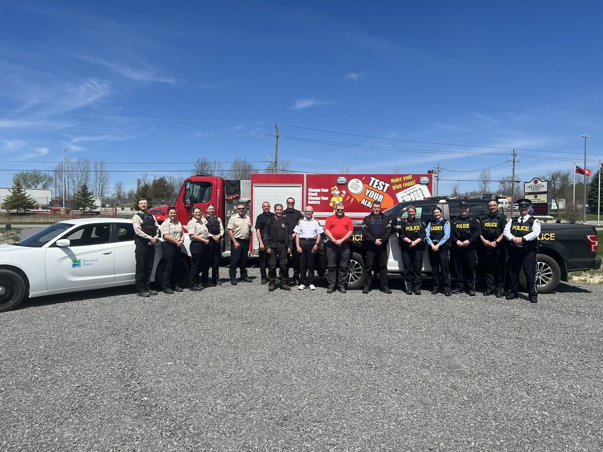 fire_pec's tweet image. Prince Edward County Fire &amp;amp; Rescue is grateful for the opportunity to partner with @SandbanksPP and the Prince Edward County OPP detachment @OPP_ER to prepare for the upcoming summer season. We want to ensure that all residents and guests have a safe summer season. @Shire_Hall