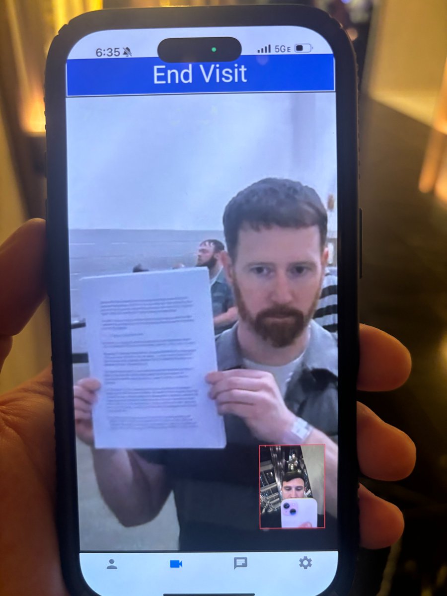 JakeLang's tweet image. 🚨 JANUARY 6 POLITICAL PRISONER WHO IS STILL IN PRISON WRITES A HEART BREAKING LETTER TO TRUMP (Please Share!)

Dear President Donald Trump,
My name is Edward Kelley and I am one of the patriots that stormed the US Capitol Building on January 6th, 2021.

I was later arrested in…
