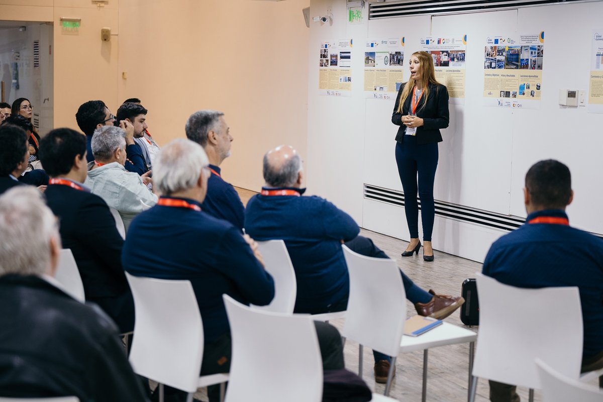 AFD_es's tweet photo. Los 8 proyectos del sector de #EficienciaEnergética del programa #EUROCLIMA de la Unión Europea, se reunieron en Uruguay para intercambiar logros y retos, al cierre de esta iniciativa liderada por @AFD_es y @AECID_es para fortalecer políticas públicas frente al cambio climático. https://t.co/4dpLf4IQwz