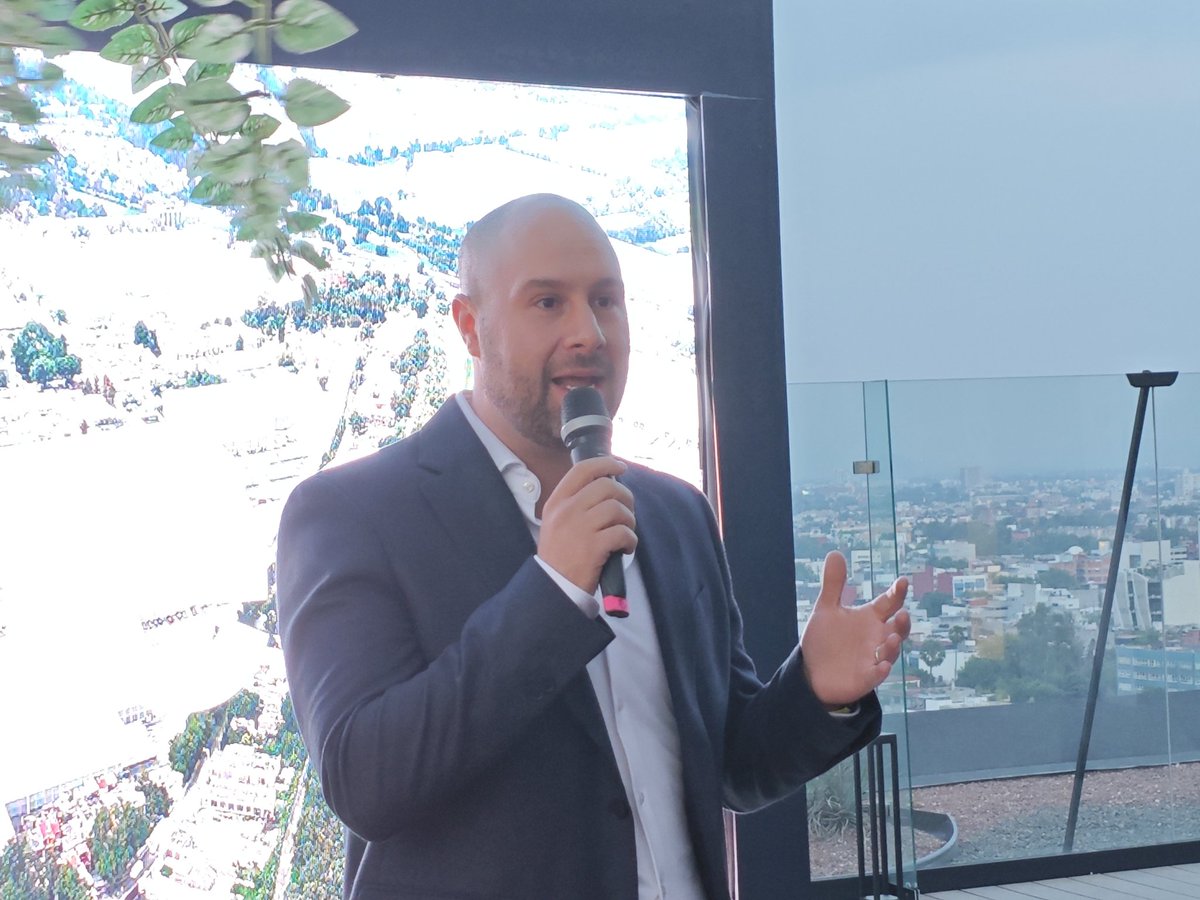 InfoTransportes's tweet image. 🗞️#InfoTransportesInforma: #Meor anunció que invertirá MIL MDD en 7 años en bodegas industriales, destinando 300 MDD en 2 años al desarrollo de #portafolios #logísticos 📱🏭 #Infraestructura #Comercio #Industria #Meor