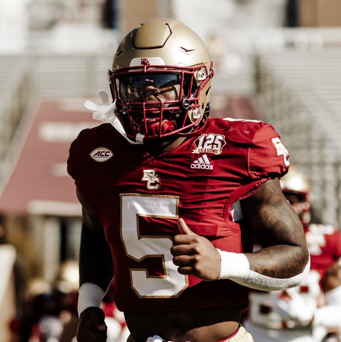 After a great conversation with <a href="/CoachSHuggins/">Savon Huggins</a> I am Blessed To Receive another Division 1 ⭕️ffer from Boston College <a href="/RivalsFriedman/">Adam Friedman</a>
@RivalsRichie <a href="/CraigHaubert/">Craig Haubert</a>
<a href="/LemmingReport/">Tom Lemming</a> <a href="/ErikRichardsUSA/">Erik Richards</a> <a href="/SWiltfong_/">Steve Wiltfong</a> <a href="/ChadSimmons_/">ChadSimmons</a>
<a href="/MohrRecruiting/">Brian Mohr</a> <a href="/DemetricDWarren/">Demetric D. Warren</a> <a href="/TomLuginbill/">Tom Luginbill 🇺🇸 🏈</a> <a href="/PCFB_Paladins/">Paramus_CatholicFB</a>